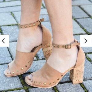 Chinese Laundry Savana Sandals - Size 7.5 EUC
